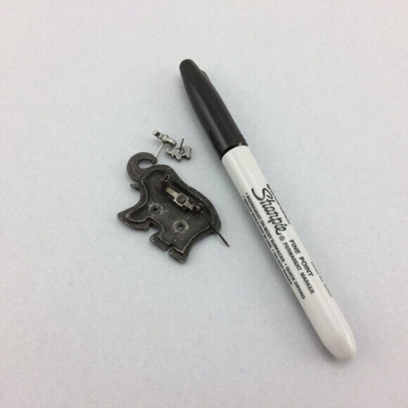 Vintage Pewter Elephant Stud Earrings in Brooch Pin Trunk Up MISSING Items - Picture 10 of 15